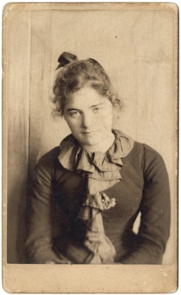 Emily Carr in San Francisco, age 21 or 22, c 1893, courtesy of the Royal BC Museum, BC Archives. 